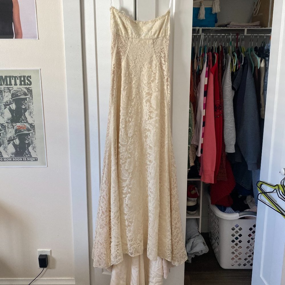 Cream Lace Maxi Dress